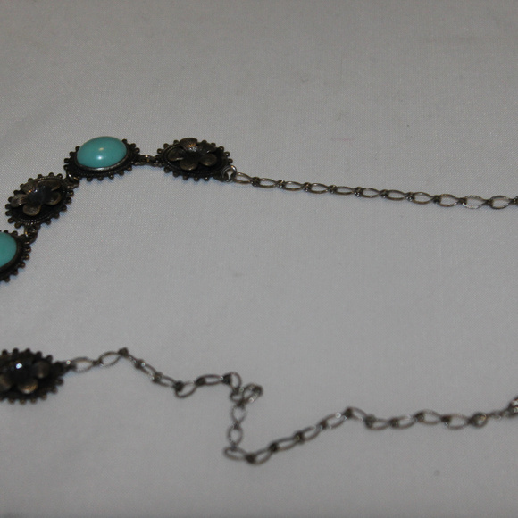 Vtg Flower Necklace Turquoise Glass Silver Tone - Picture 5 of 5